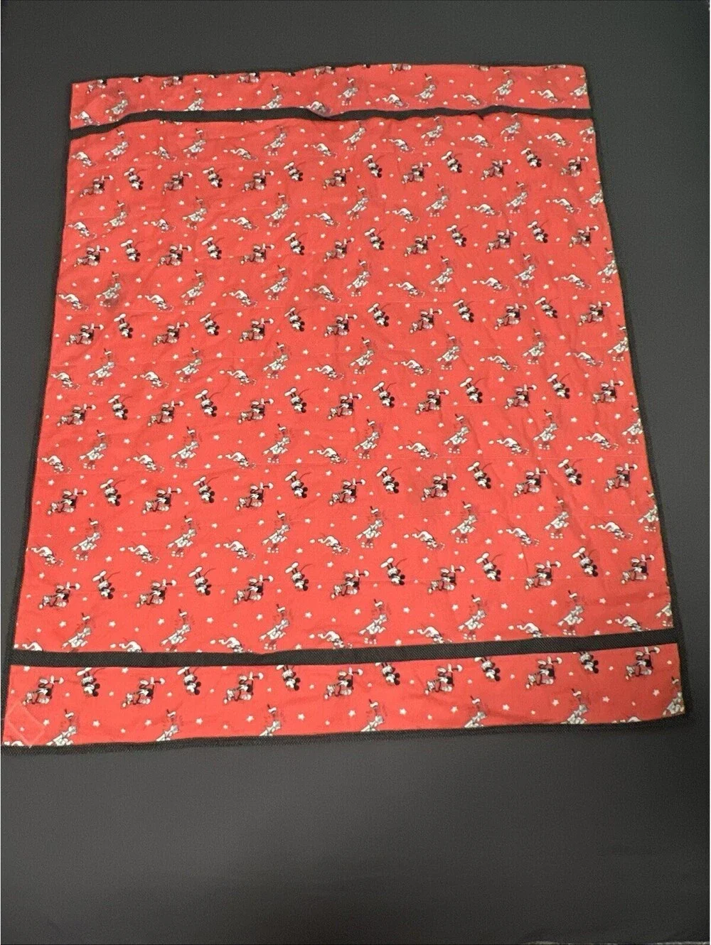 Project Linus Mickey Donald Goofy And Pluto Vintage 1990’s Baby Quilt 48”X40”